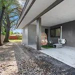 Casa Bethel Just 6 Minutes From Fort Lauderdale Airport And 10 Minutes From The Beach