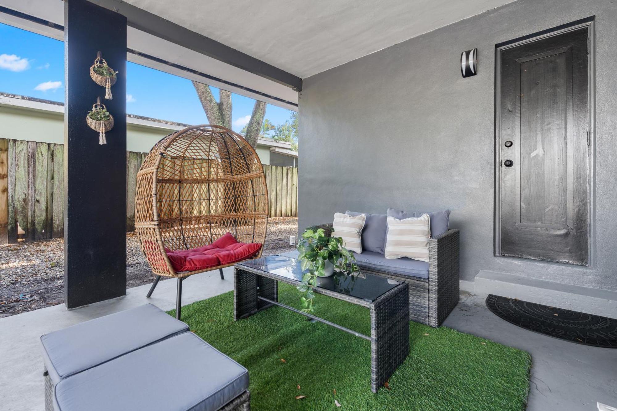 Apartment Casa Bethel Just 6 Minutes From Lauderdale Airport And 10 Minutes From The *