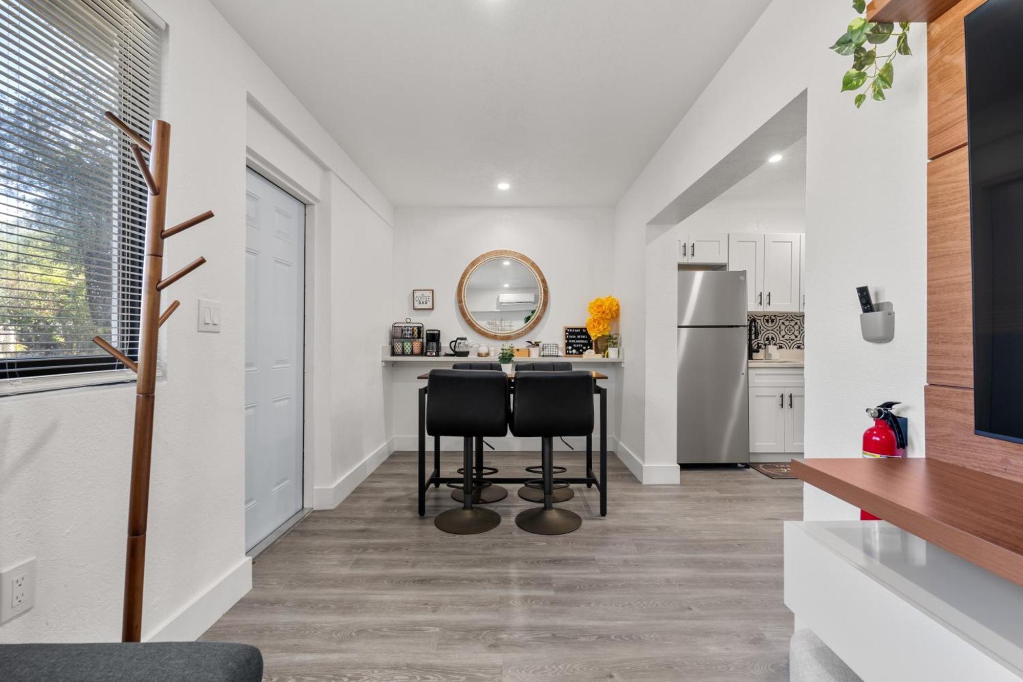 Casa Bethel Just 6 Minutes From Lauderdale Airport And 10 Minutes From The * Fort Lauderdale