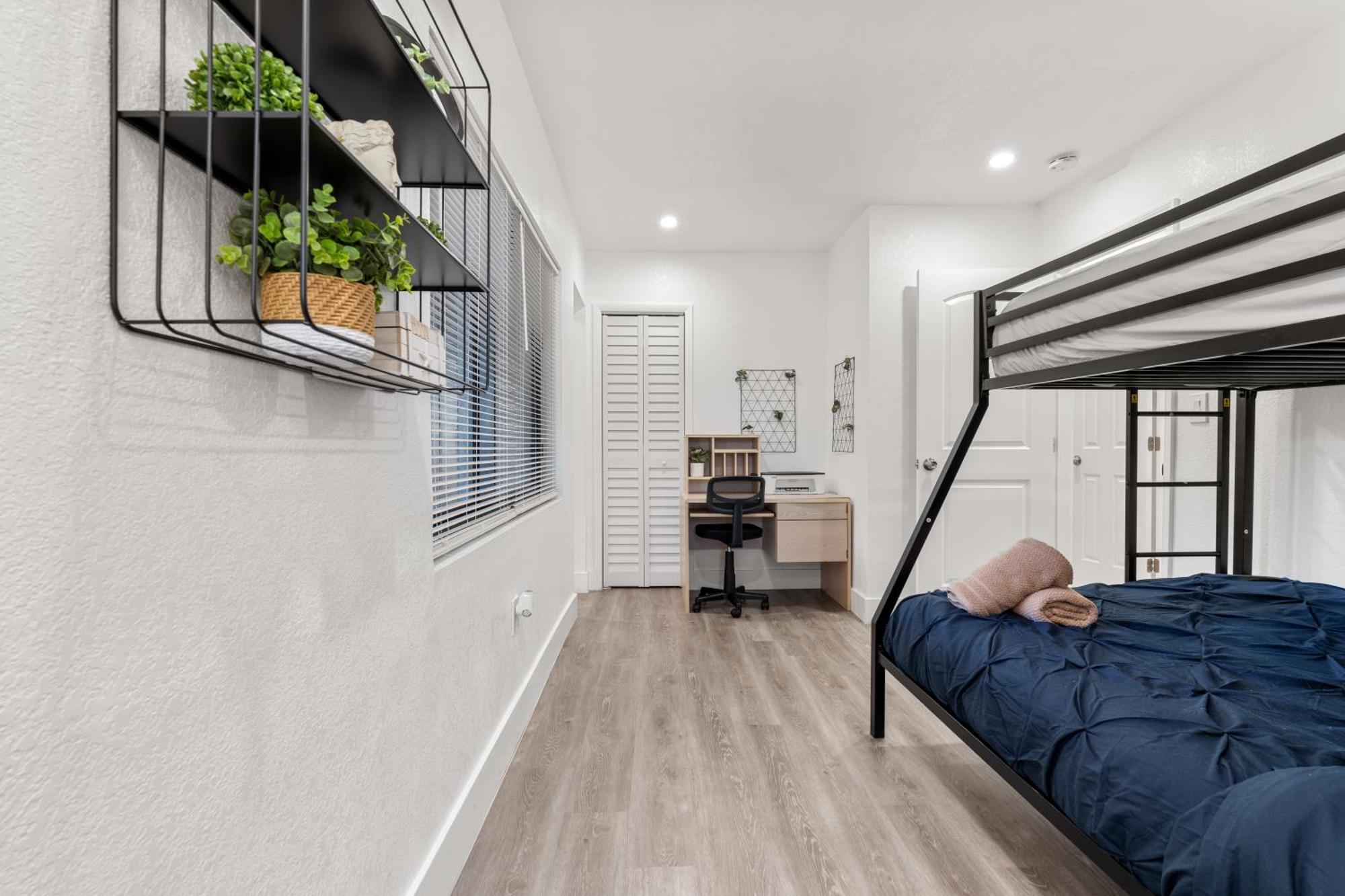 Casa Bethel Just 6 Minutes From Lauderdale Airport And 10 Minutes From The Apartment